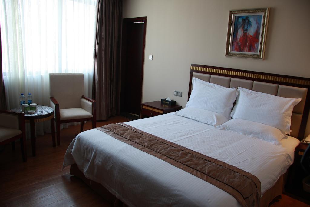 Greentree Inn Guangdong Shantou Chengjiang Road Business Hotel Ngoại thất bức ảnh