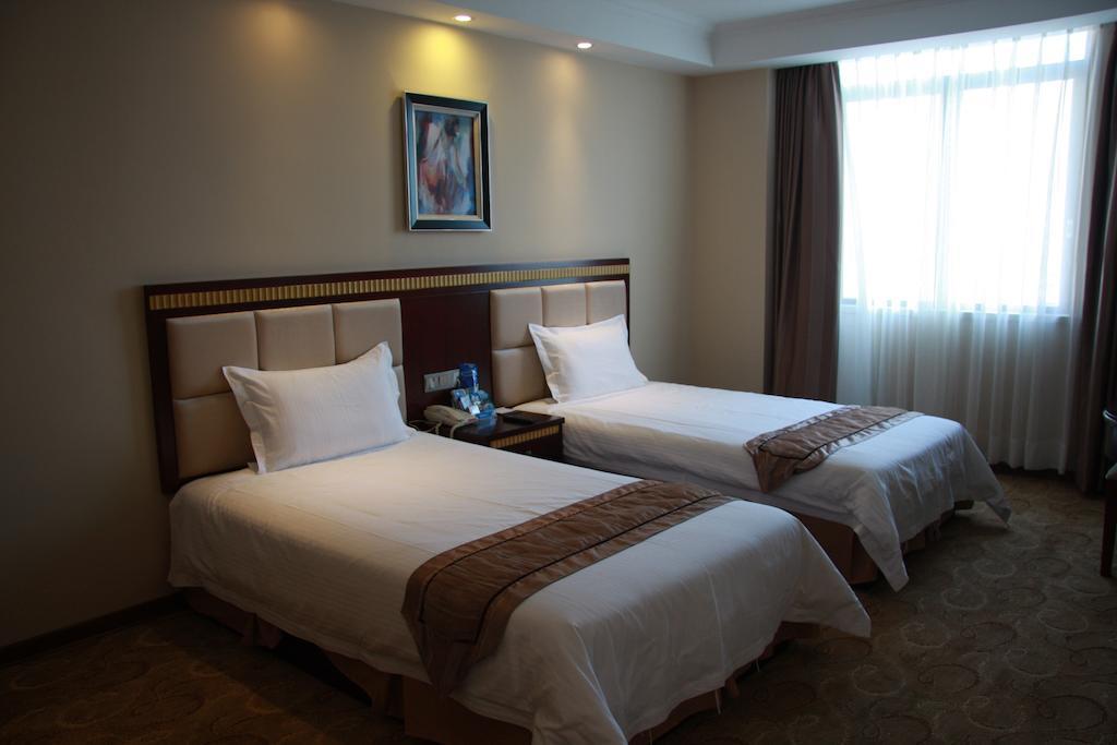 Greentree Inn Guangdong Shantou Chengjiang Road Business Hotel Ngoại thất bức ảnh
